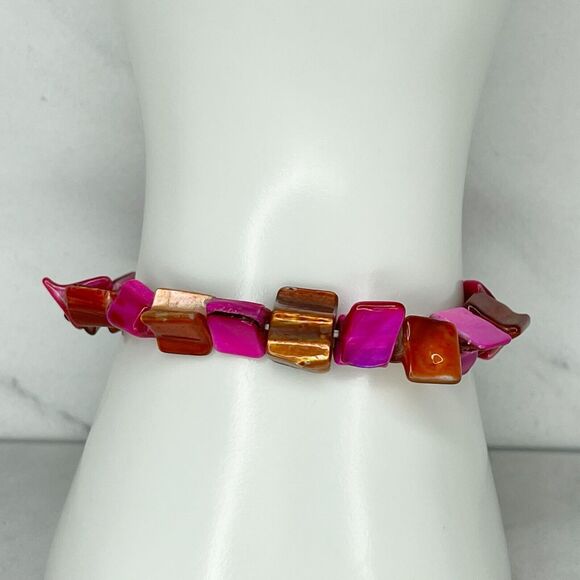 Pink and Orange Seashell Shell Beaded Stretch Bracelet - Picture 6 of 9